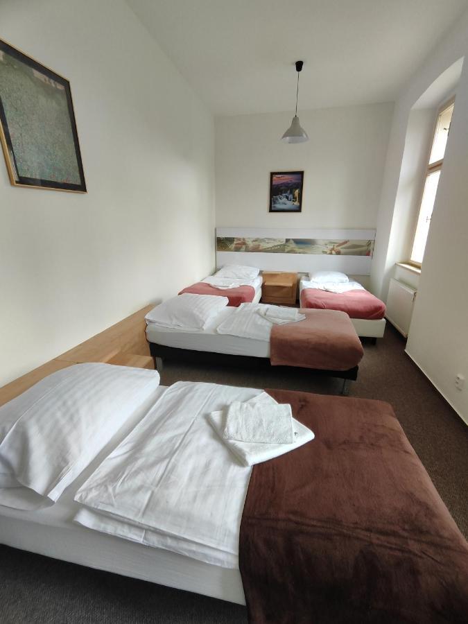 Hotel Stara Skola Mezná Kültér fotó