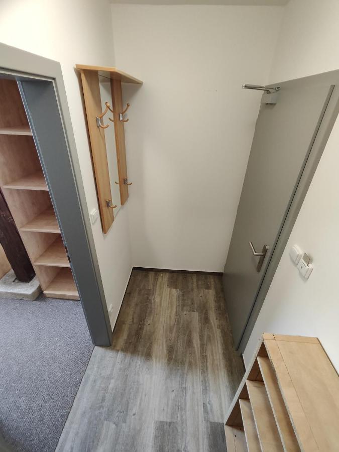 Hotel Stara Skola Mezná Kültér fotó